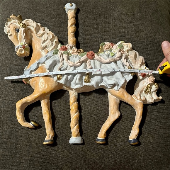 Vintage 1989 June Sears Carousel horses wall decor - Picture 4 of 8